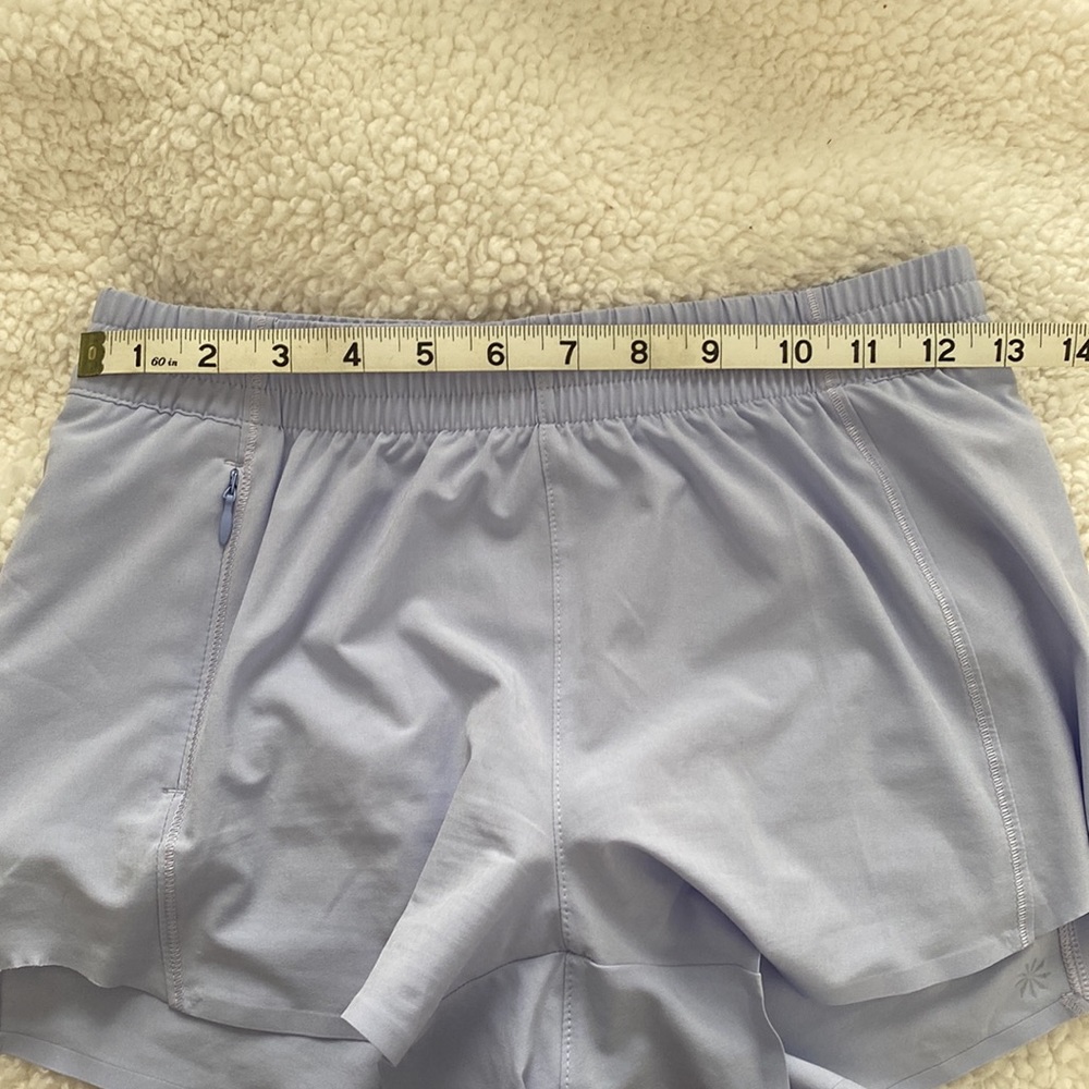 Athleta girl Heart The Hustle 2.5” Short - Picture 10 of 11